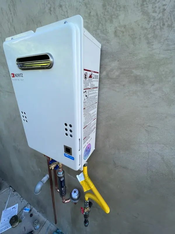 Tankless water heater installation for Glendale Heights homes
